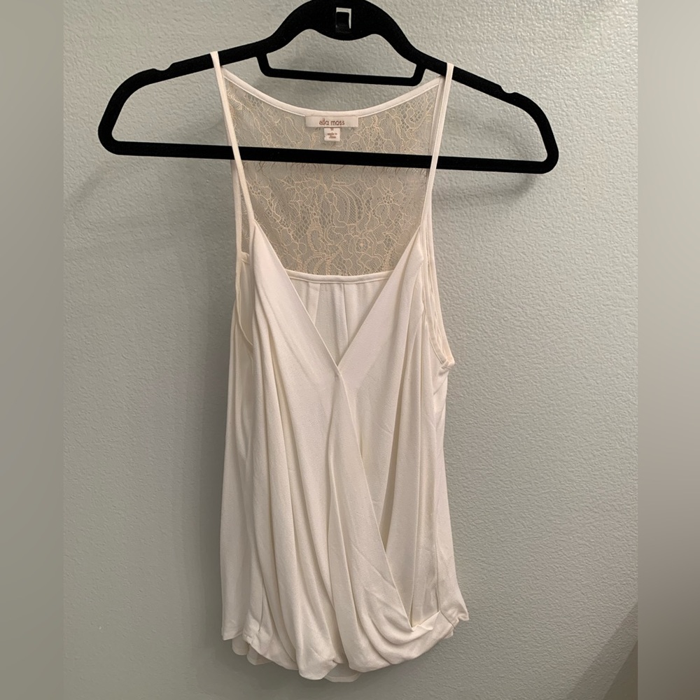 Ella Moss tank top/cami, 100% Rayon, DRY CLEAN ONLY. Small button in front.